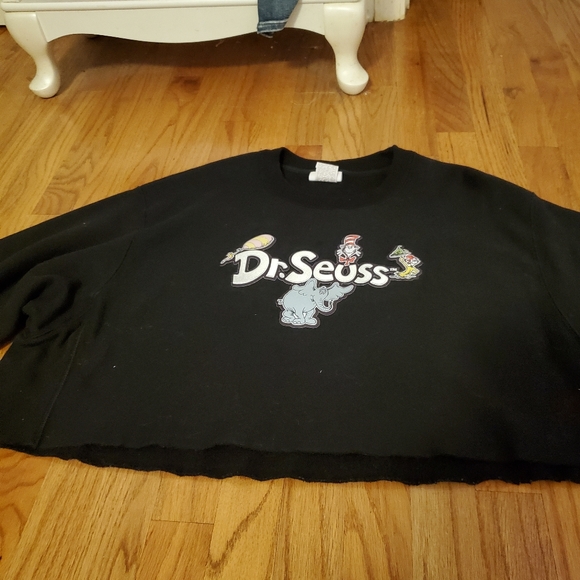 Champion x Dr. Seuss sweatshirt - Picture 5 of 12